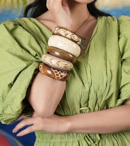Handcrafted 
Inspired from Algae