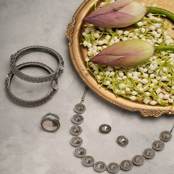 Pyramid Inspired Combo