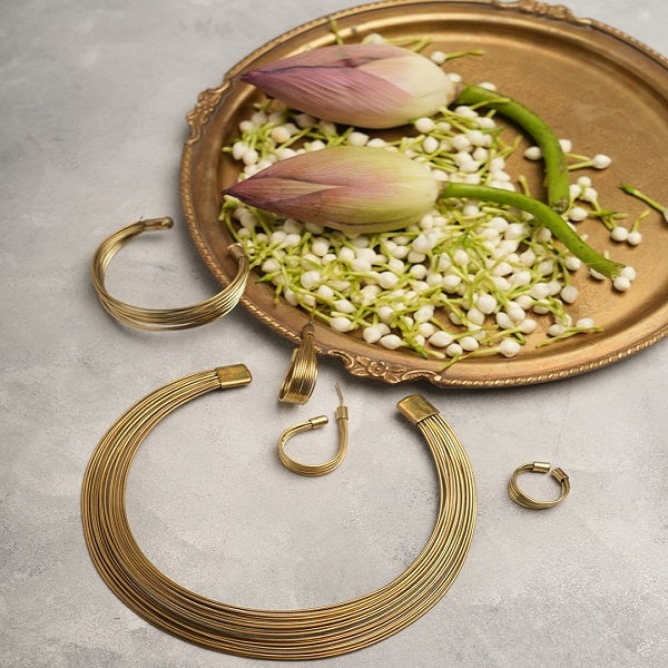 Golden Layerd Hansli