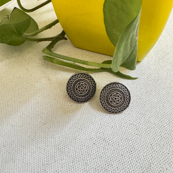 Mini Round Earring