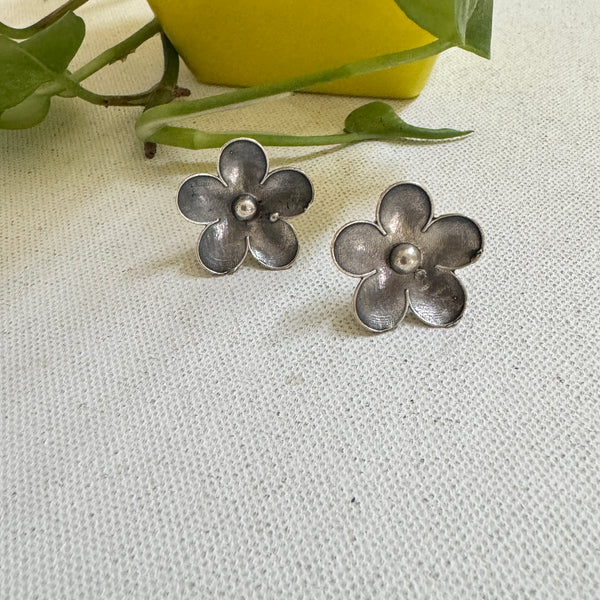 Flower Stud