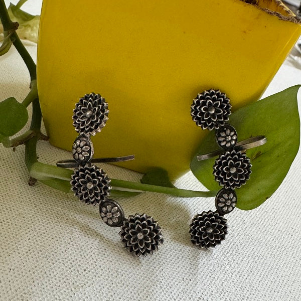 Flower Earcuff