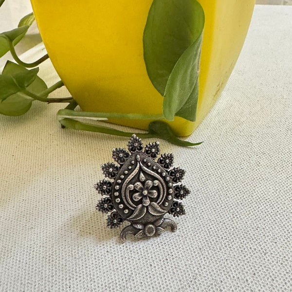 Spike Ring